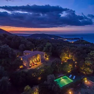 Experience Relais Il Termine Elba Hotel